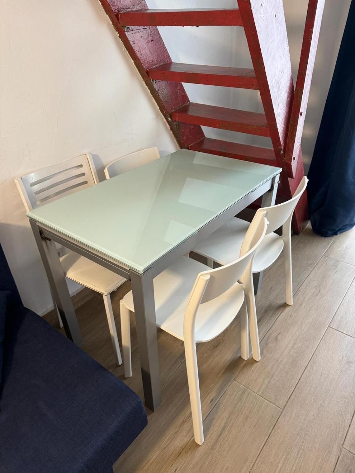 Cómodo y acogedor apartamento en Madrid Centro Exterior foto