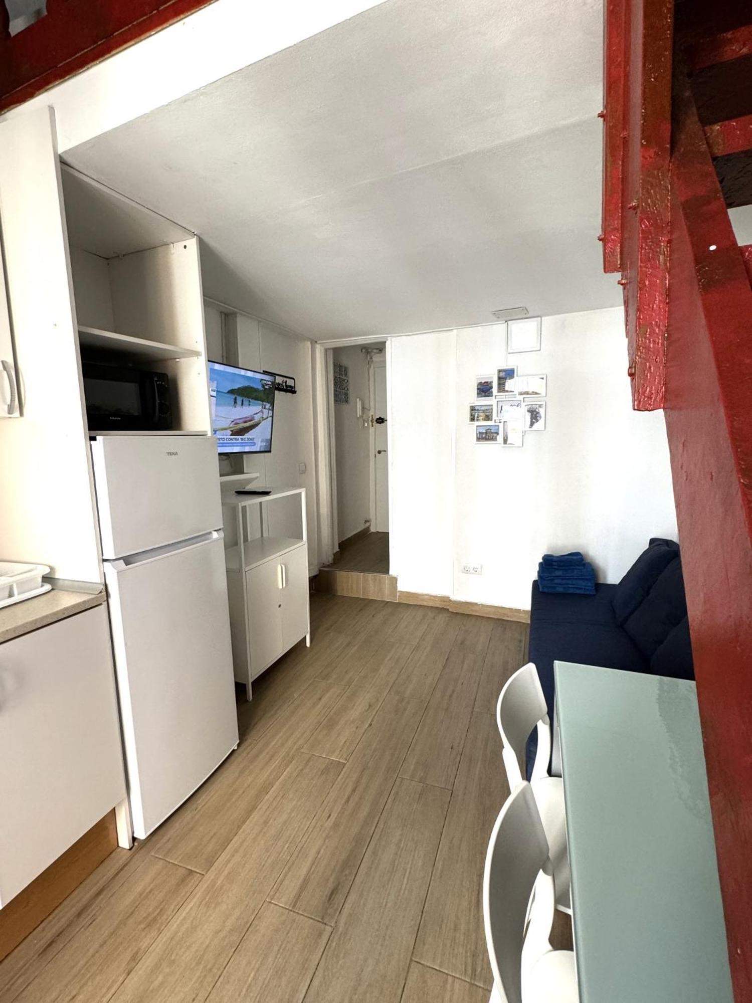Cómodo y acogedor apartamento en Madrid Centro Exterior foto